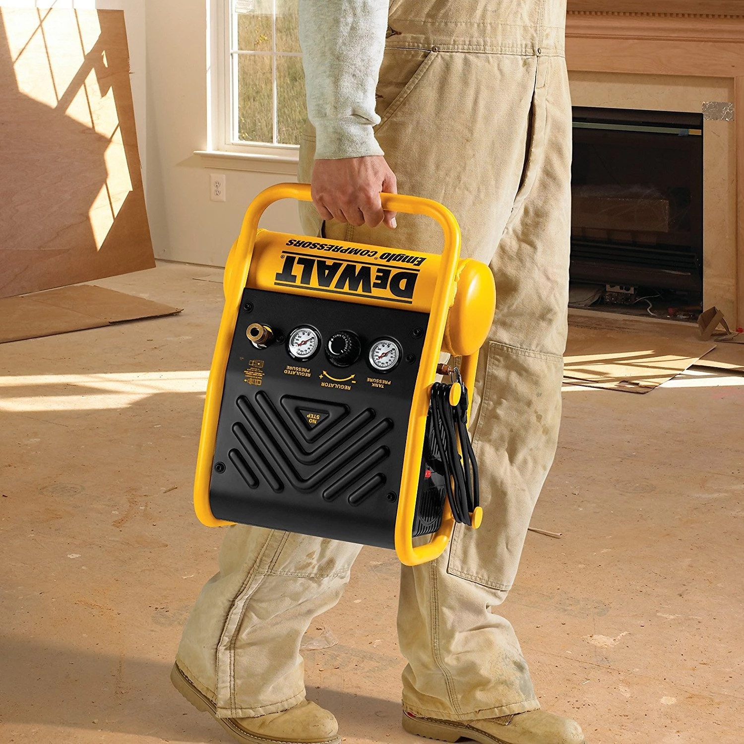 DeWalt 1 Gallon, 135 PSI Max, Trim Compressor 4 DeWalt 1 Gallon, 135 PSI Max, Trim Compressor - Image 2