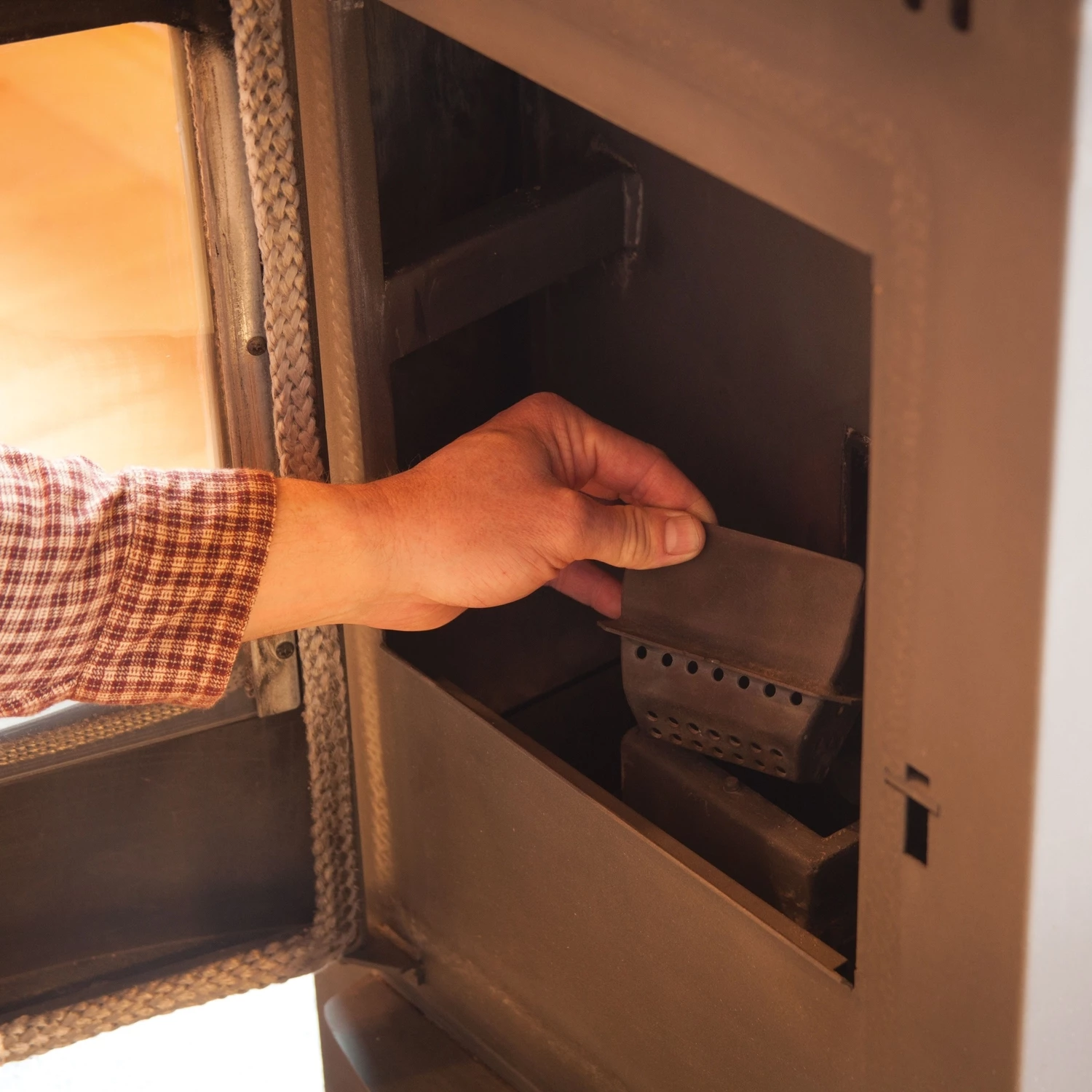 Castle Serenity Pellet Stove 5 Castle Serenity Pellet Stove - Image 3