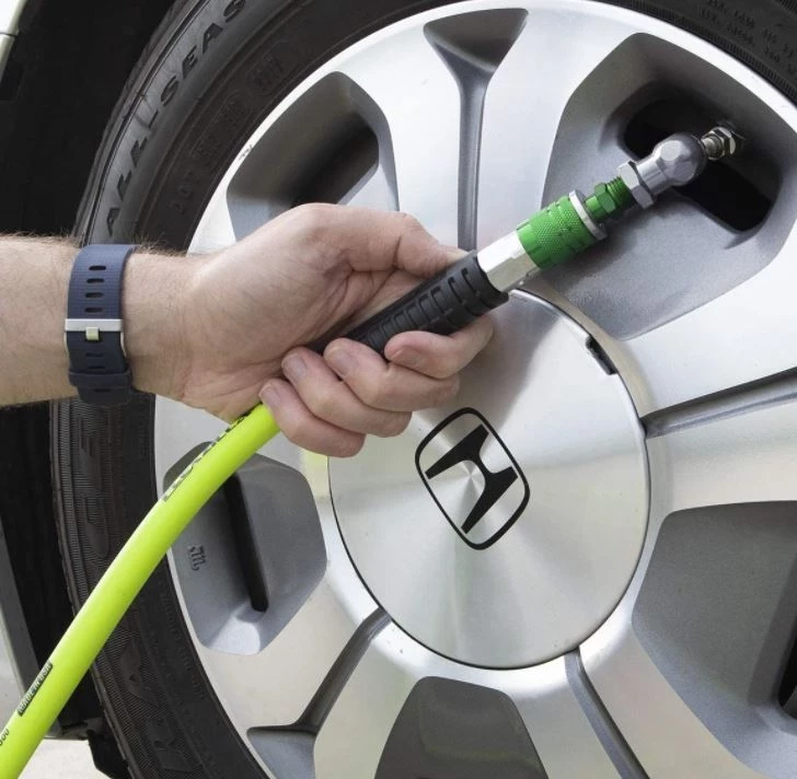 ColorConnex Coupler & Plug Kit (5 Piece), ARO Type B, 1/4 in. NPT, Green 4 ColorConnex Coupler & Plug Kit (5 Piece), ARO Type B, 1/4 in. NPT, Green - Image 2