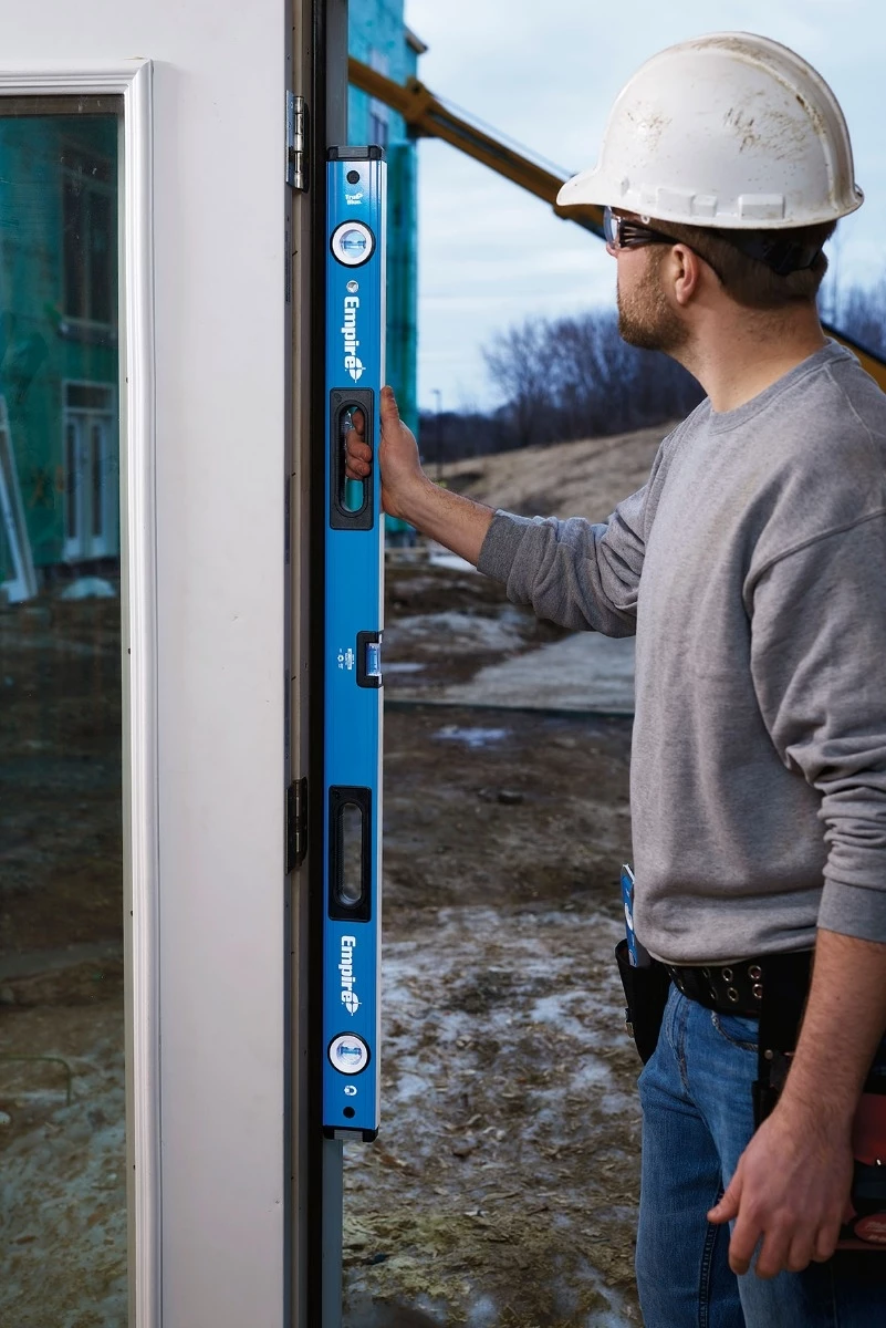 Empire 48" True Blue Magnetic Box Level 5 Empire 48" True Blue Magnetic Box Level - Image 3