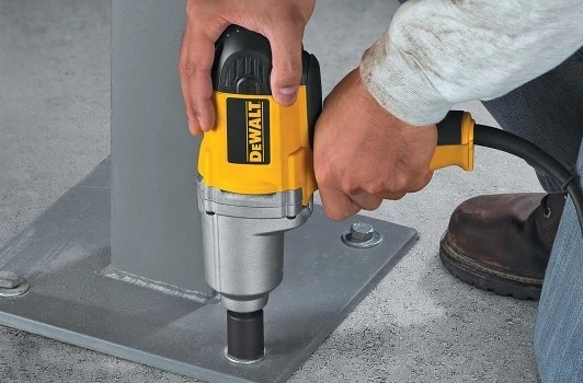 DeWalt 1/2 Inch Impact Wrench with Detent Pin Anvil 4 DeWalt 1/2 Inch Impact Wrench with Detent Pin Anvil - Image 2