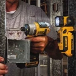 DeWalt 20V Max LED Hand Held Work Light with Magnet -Home Improvement Sales Shop 488623 3 1