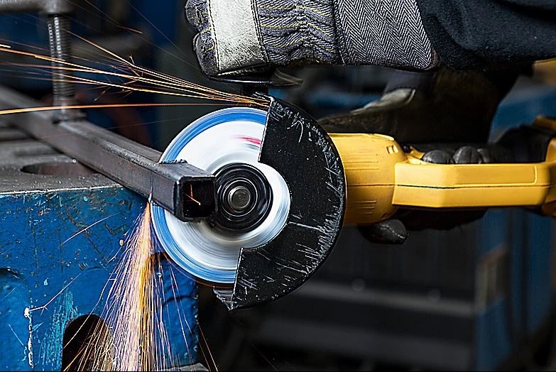 Lenox MetalMax 4.5" x 7/8" Diamond Wheel - TYPE 27, Depressed Center, Angle Grinder 5 Lenox MetalMax 4.5" x 7/8" Diamond Wheel - TYPE 27, Depressed Center, Angle Grinder - Image 3