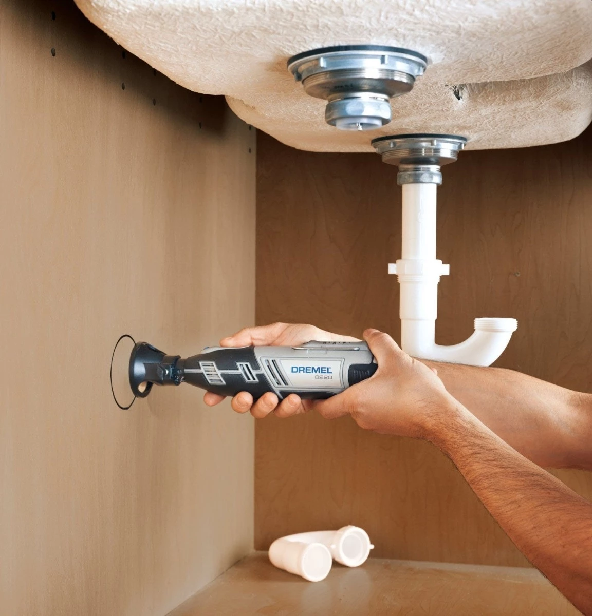 Dremel 8220-1/28 12V Max Lithium-Ion Cordless Rotary Tool Kit 8 Dremel 8220-1/28 12V Max Lithium-Ion Cordless Rotary Tool Kit - Image 6