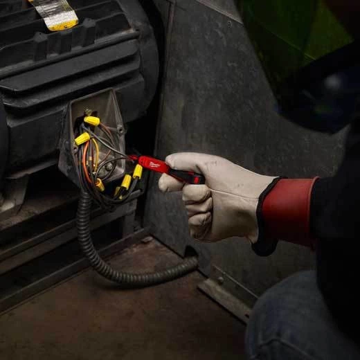 Milwaukee Voltage Detector w/LED Light 4 Milwaukee Voltage Detector w/LED Light - Image 2