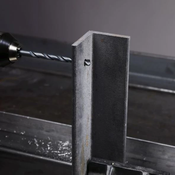 Milwaukee THUNDERBOLT Black Oxide Drill Bit Set, 15-Piece 6 Milwaukee THUNDERBOLT Black Oxide Drill Bit Set, 15-Piece - Image 4