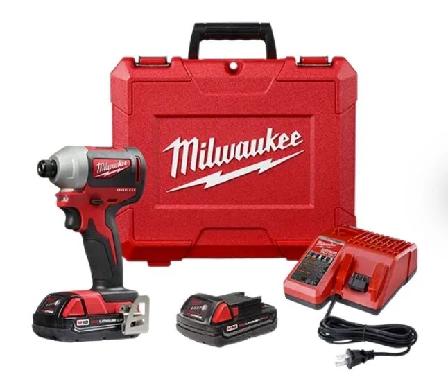 Milwaukee 2850-22CT M18 1/4" Hex Impact Driver Kit 3 Milwaukee 2850-22CT M18 1/4" Hex Impact Driver Kit