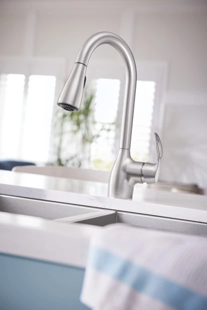 Moen Kleo Spot Resist Stainless One-Handle High Arc Pulldown Kitchen Faucet 5 Moen Kleo Spot Resist Stainless One-Handle High Arc Pulldown Kitchen Faucet - Image 3