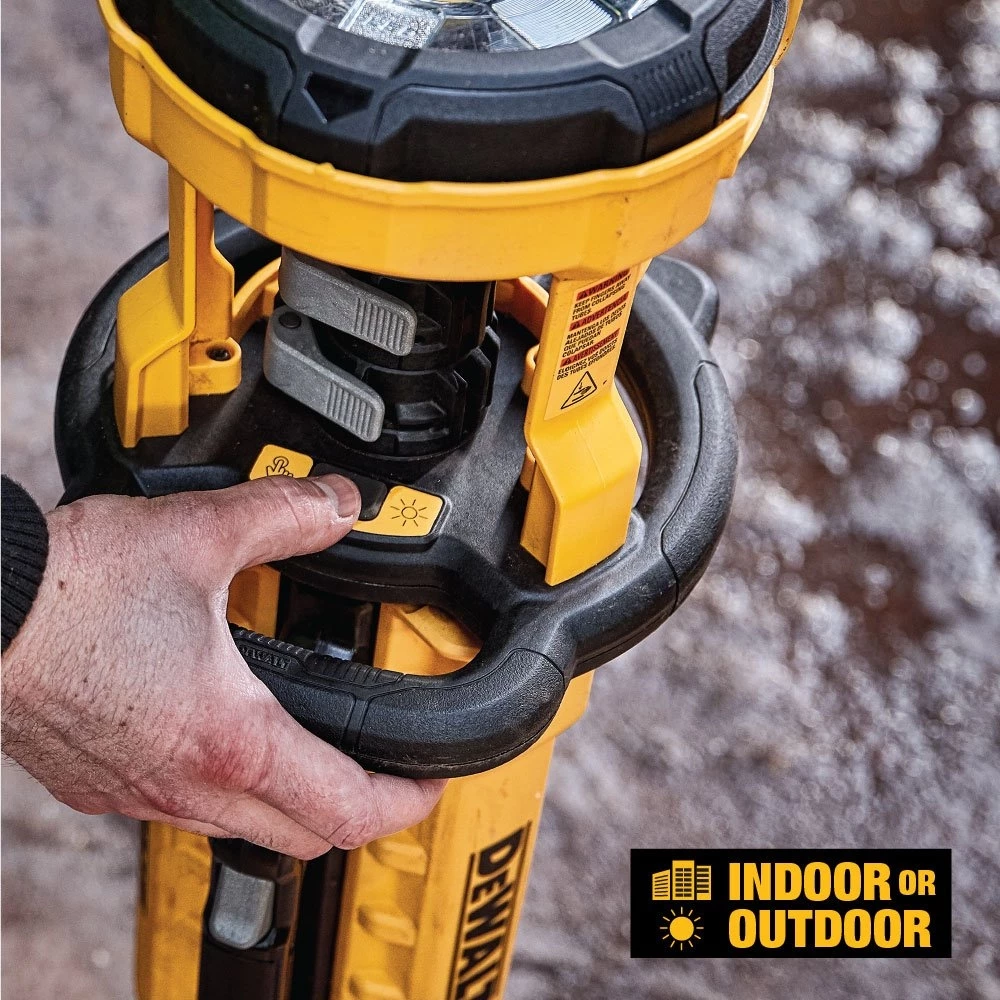 DeWalt 20V MAX* Cordless Tripod Light (Light Only) 8 DeWalt 20V MAX* Cordless Tripod Light (Light Only) - Image 6