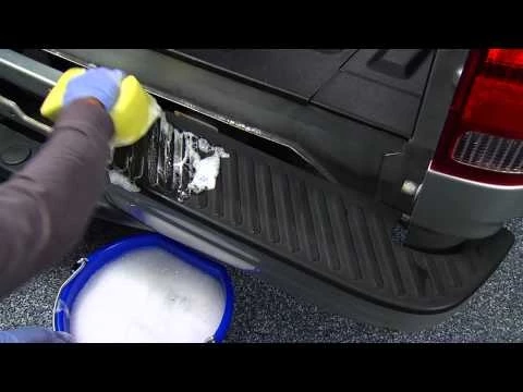 Rust-Oleum Trim & Bumper Paint - 12 oz 4 Rust-Oleum Trim & Bumper Paint - 12 oz - Image 2