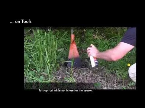 Gardner-Gibson Leak Stopper Rubber-Flexx Sealant - 18 Oz. 4 Gardner-Gibson Leak Stopper Rubber-Flexx Sealant - 18 Oz. - Image 2