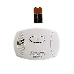 First Alert Plug-In Carbon Monoxide Alarm with Battery Backup -Home Improvement Sales Shop plug in carbon monoxide alarm with battery backup co605 3 2