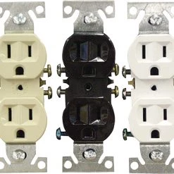 Cooper Wiring 15 Amp Receptacle Duplex